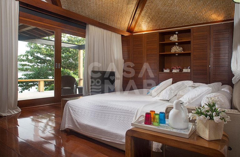 Villa, 9 suítes, pé na areia, praia da ferradura, Ferradura