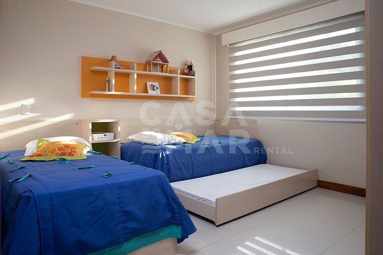Casa com cinco suítes, em Geribá, em condomínio