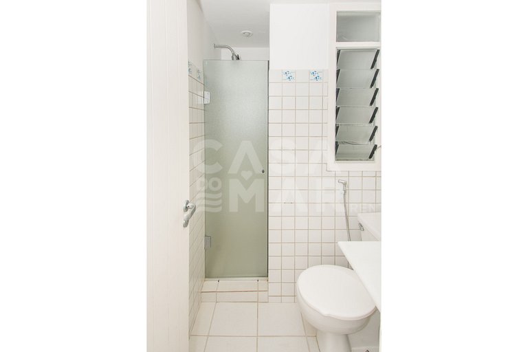 Linda casa, seis suítes em condomínio, com deck de 25m2