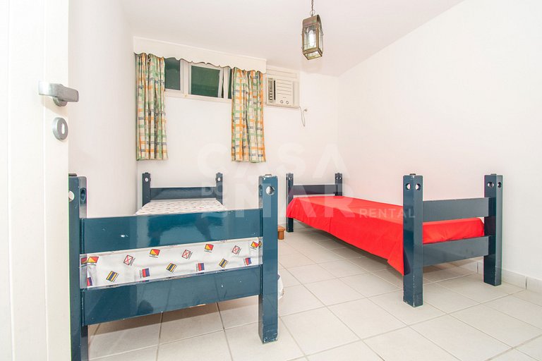 Linda casa, seis suítes em condomínio, com deck de 25m2