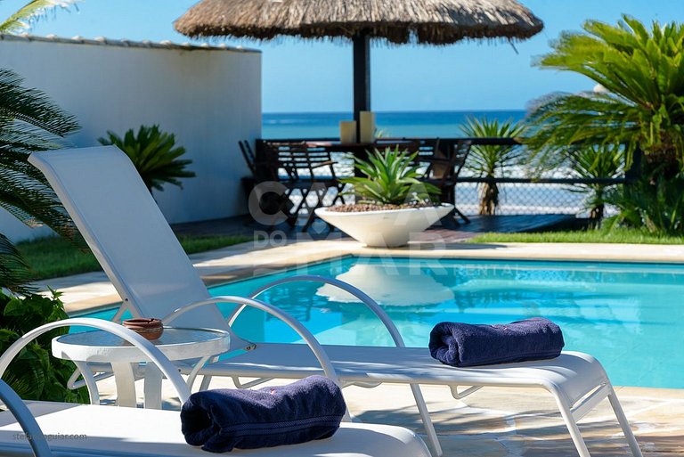 Casa com cinco suítes, pé na areia da Praia de Geribá