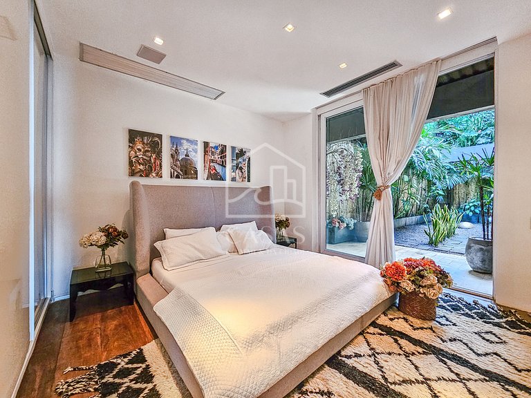 Beautiful house in Joá, with an incredible view of the sea i